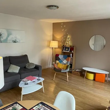 Appartement L'eutopia en plein centre de Chablis Extérieur photo