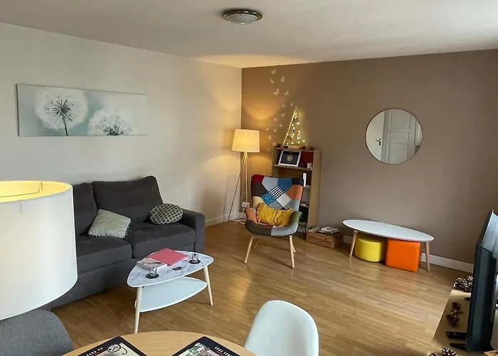 L\'Eutopia Au Coeur De Chablis, Parking Gratuit